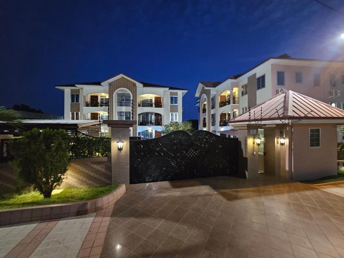 Ibranad Apartments Akkra Exterior foto